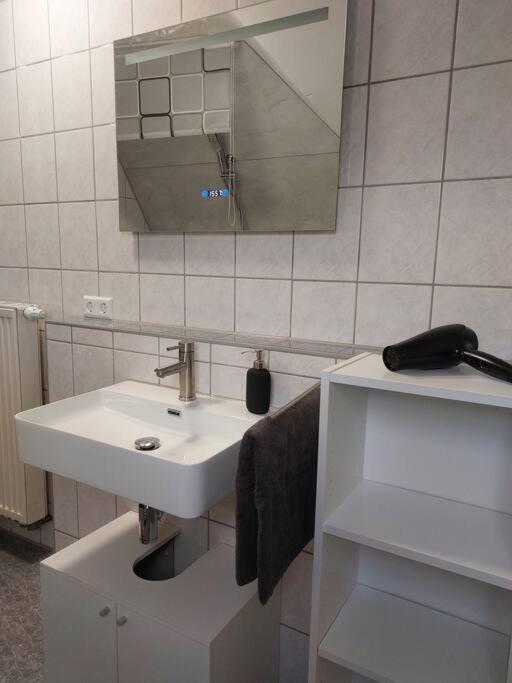 Rooftop Apartmens Ulm - Komfortable Neue Gemeinschaftsunterkunft Im Herzen Von Ulm - Raum 3 エクステリア 写真
