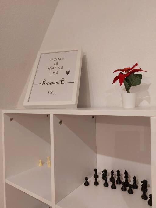 Rooftop Apartmens Ulm - Komfortable Neue Gemeinschaftsunterkunft Im Herzen Von Ulm - Raum 3 エクステリア 写真